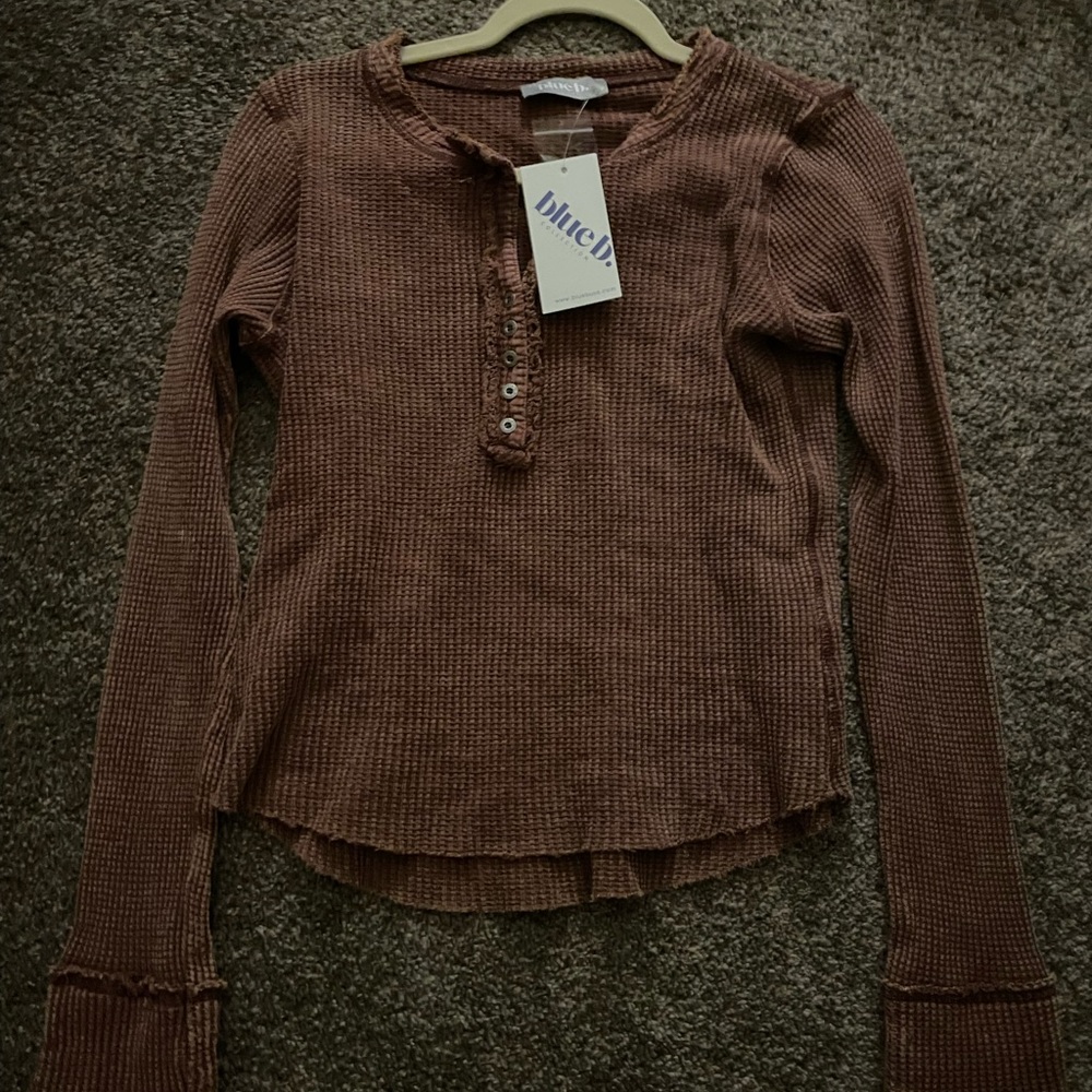 Waffle long sleeve shirt